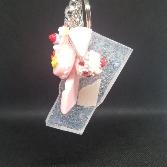 Keychain - Picture 3 of 3